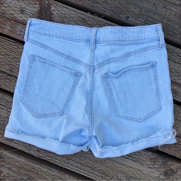 Old Navy Shorts - Picture 2 of 2